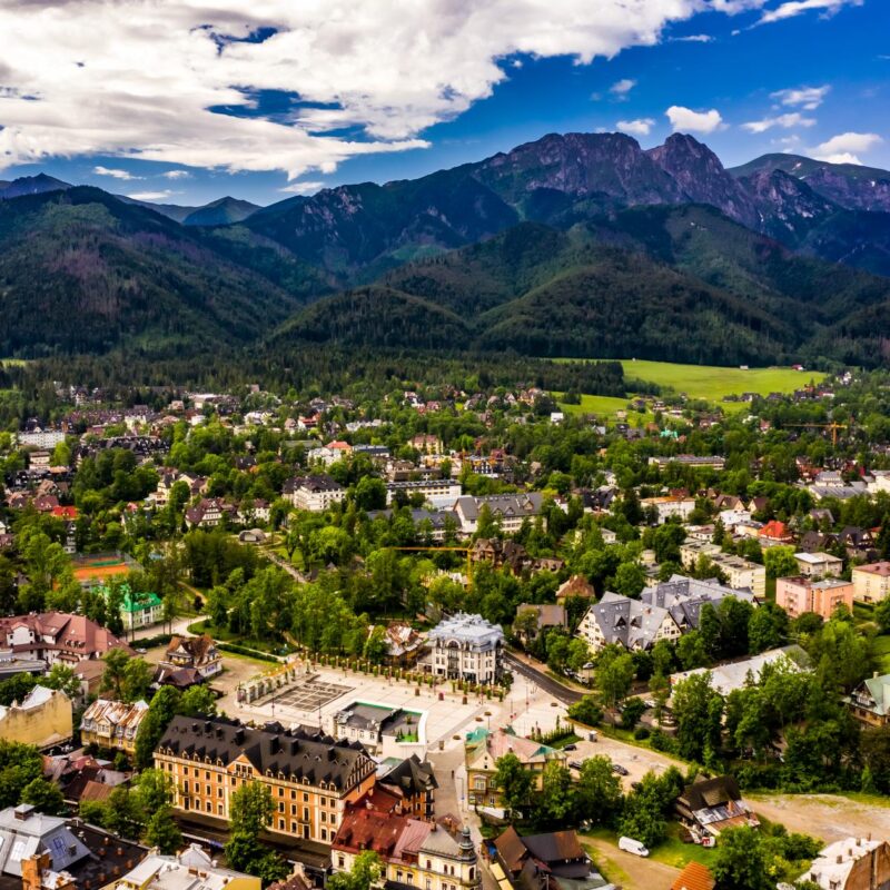 Explore the Best of Southern Poland: Zakopane and Chocholowskie Thermal Baths